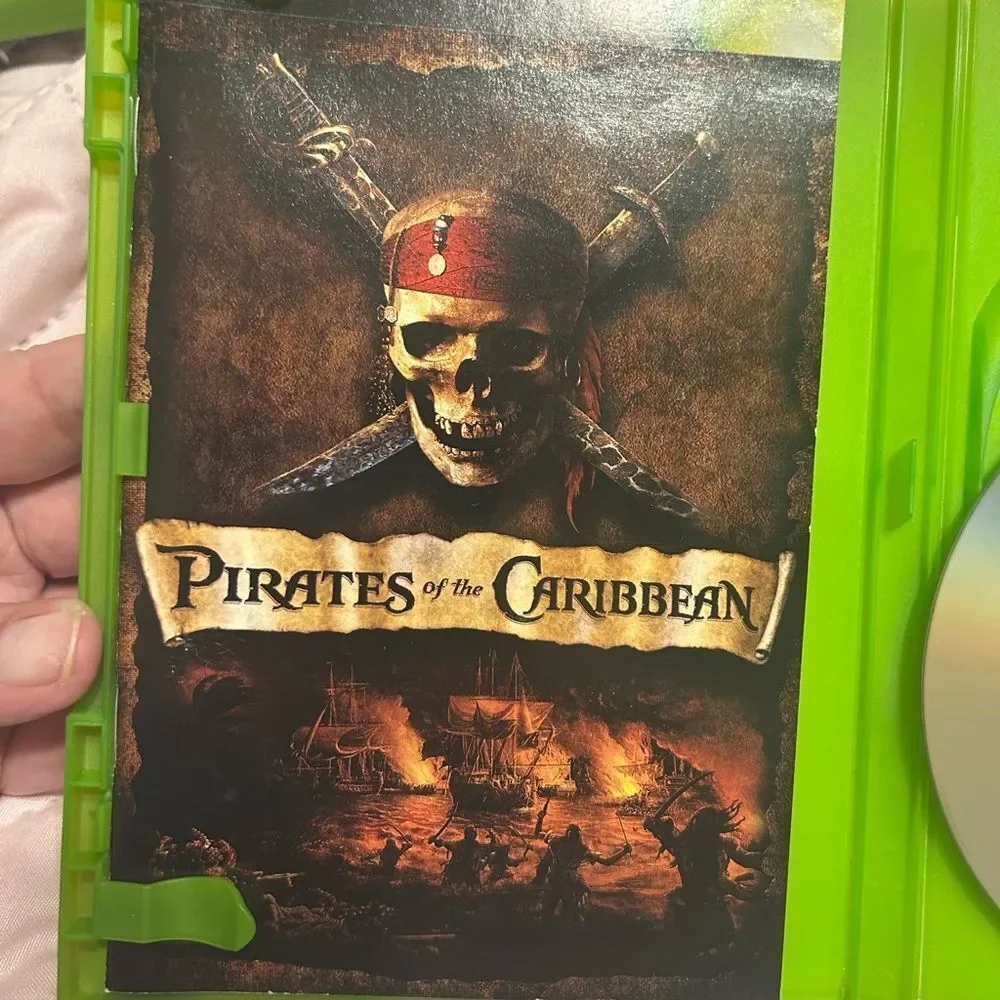 Green Xbox Video Game Case for Pirates of the Caribbean